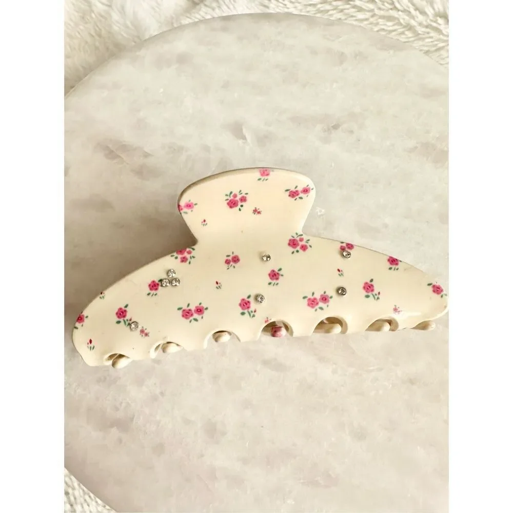 Cream and light pink flower hair claw